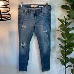 Hollister Ripped Skinny Jeans in Blue